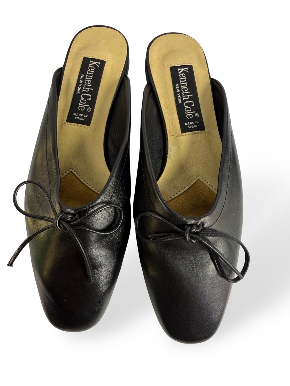 Kenneth Cole Black Leather Bow-Front Slip-On Mules